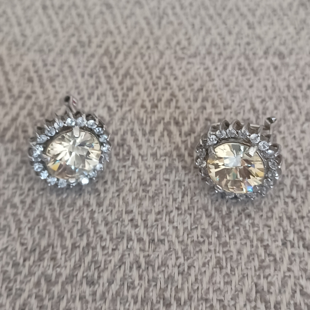 Sterling Silver 925, Round Stone With Surrounding Rhinestones, Earrings